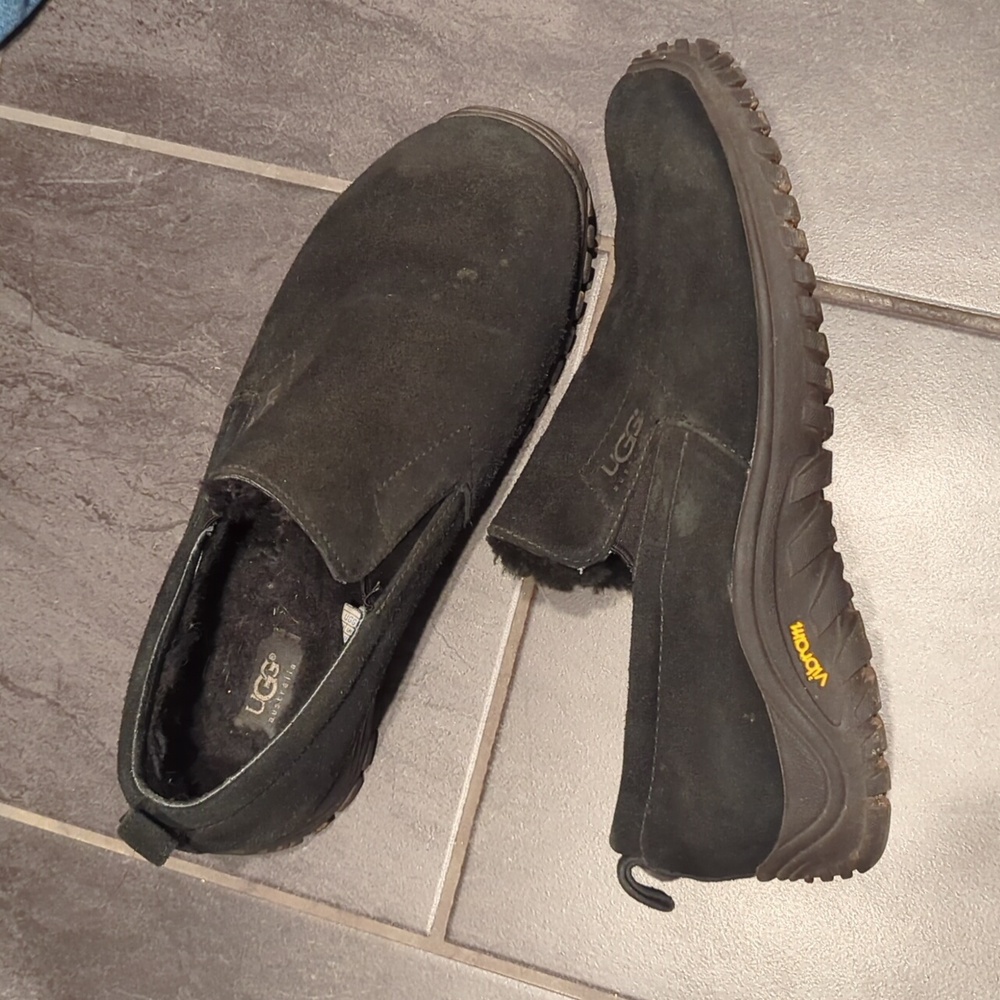 UGG Sheepskin Slide On Black Suede Shoes Size 12 - Picture 3 of 8
